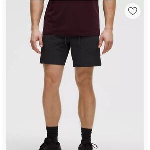 Lululemon Mens Size L Black Shorts Athletic‎ Gym Workout Linerless